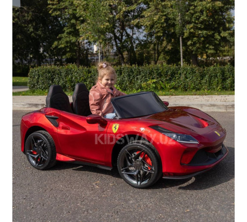 Детский электромобиль Ferrari F8
